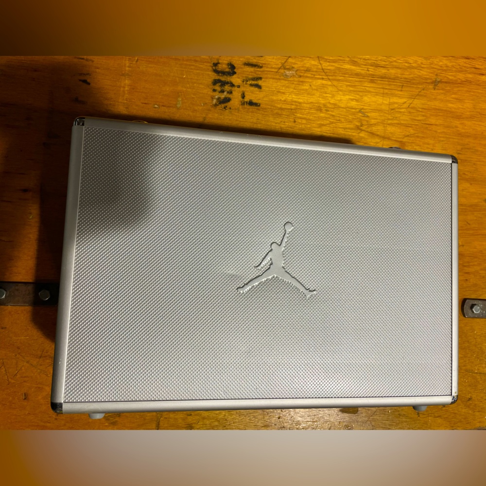 Vintage 2002 Jordan 17 metal case. Very clean.